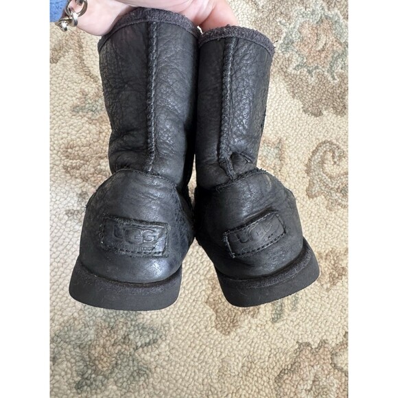 Ugg Australia Shearling Kids Winter Boots Black Size 2 Girls - Picture 4 of 9